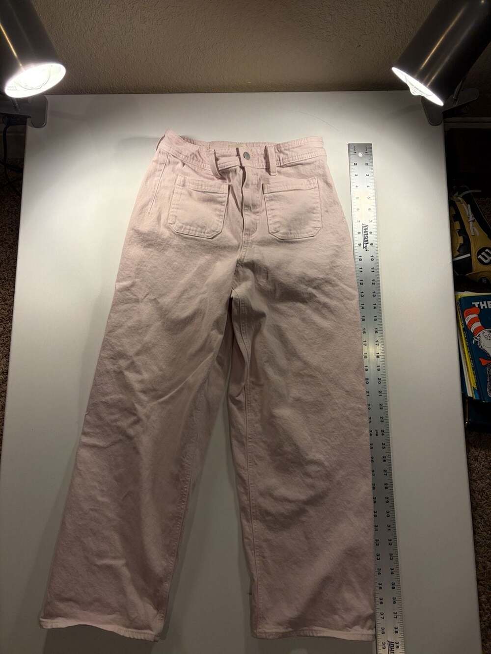 Universal Thread Sailor Straight Leg Size 6R Pink Denim Jeans